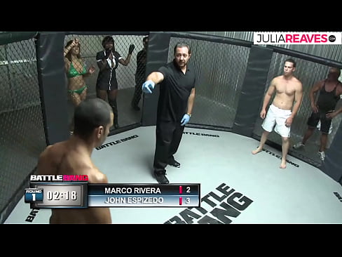 ❤️ Ultimate Fighter fucks tifla numru dritt wara ġlieda fiċ-ċirku ❤️ Porn biss lilna ❌